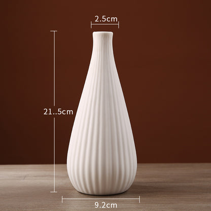 Elegant Simplicity - Ceramic Vase for Your Tranquil Living Room