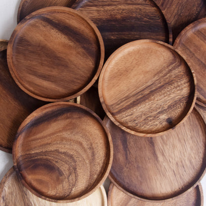 Simplicity in Form - Round Wooden Plate Collection