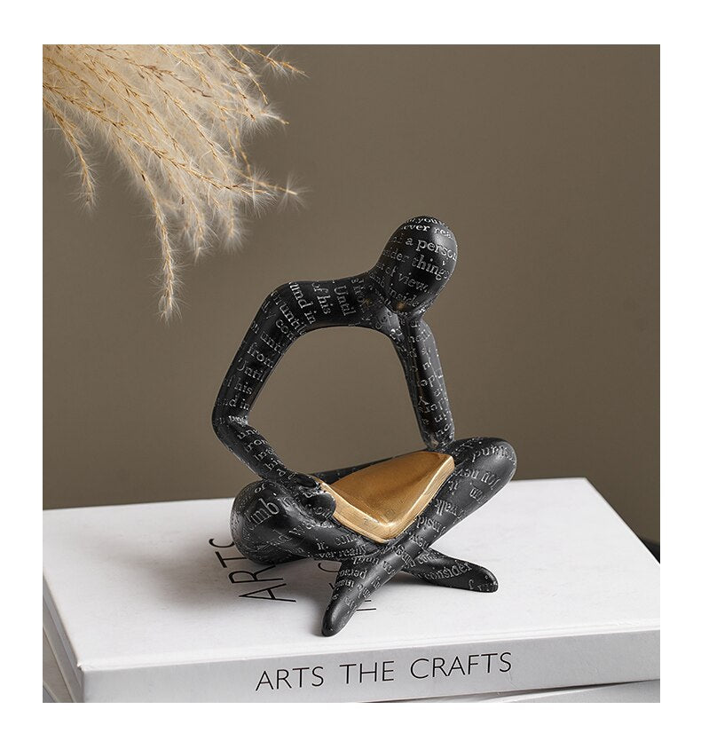 Contemporary Elegance: Abstract Nordic Resin Statues & Sculptures - A Modern Artistic Accent for Stylish Spaces